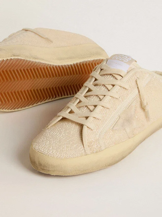 Super-Star Sabot da donna in tela beige con perline ricamate e stella in pelle scamosciata beige