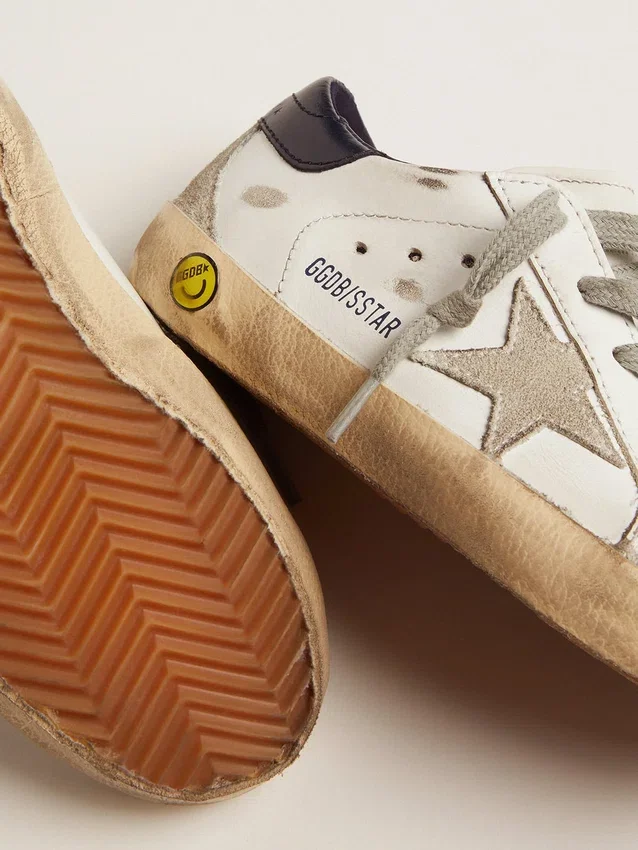 Super-Star Young con stella in pelle scamosciata