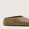 Tierra da donna in pelle scamosciata color kaki con borchie argentate