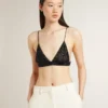 Top da donna nero all’uncinetto con cristalli