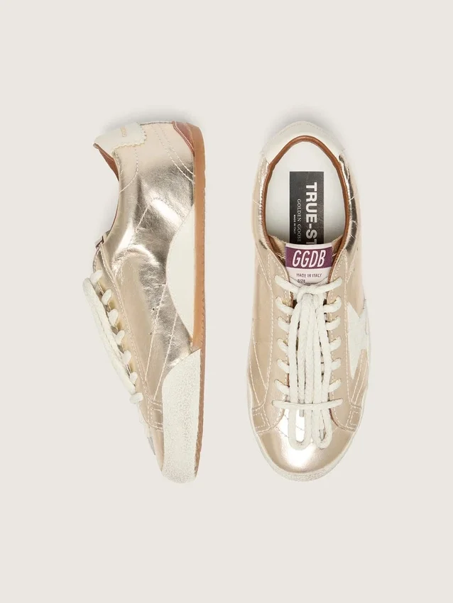 True-Star da donna in pelle platino metallizzata con stella in pelle scamosciata grigio chiaro
