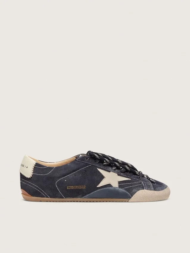 True-Star da donna in pelle scamosciata blu scuro con stella e linguetta sul tallone in pelle nappa bianca