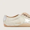 True-Star da donna in pelle scamosciata grigio chiaro con stella argentata metallizzata e linguetta sul tallone
