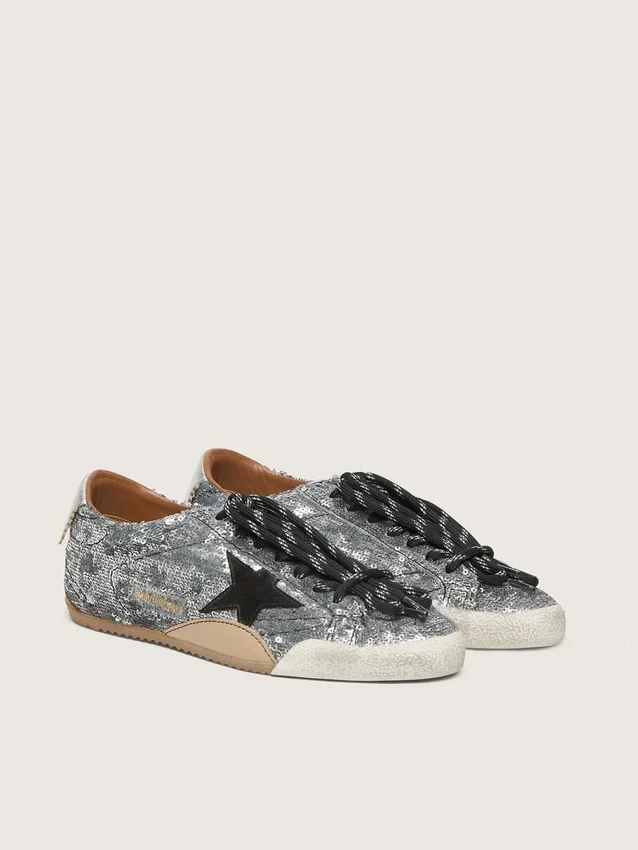 True-Star da donna con paillettes argentate, stella nera e linguetta sul tallone in pelle argentata
