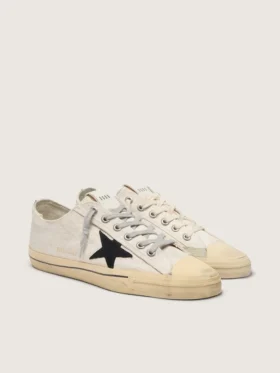 V-Star da donna con stella in pelle scamosciata nera e scritta ricamata