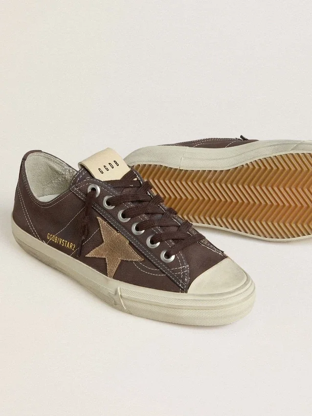 V-Star da donna in nabuk marrone con stella in pelle scamosciata color tabacco