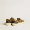 VCE Penstar da donna in pelle di pony con stampa leopardata e linguetta sul tallone in pelle nera