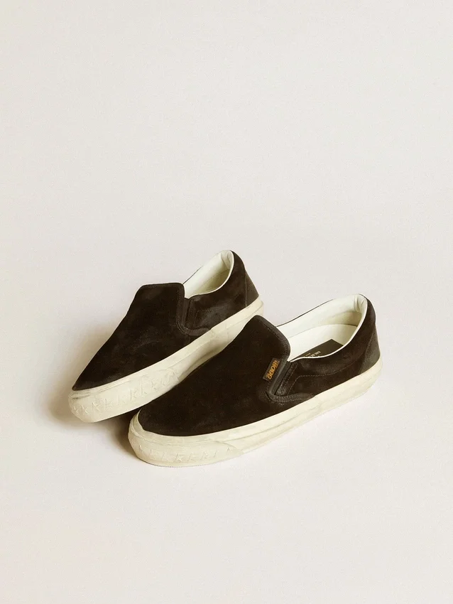 VCE Penstar da donna in pelle scamosciata nera con linguetta sul tallone in pelle nera