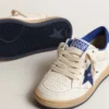 Young Ball Star con stella in pelle metallizzata blu e linguetta sul tallone