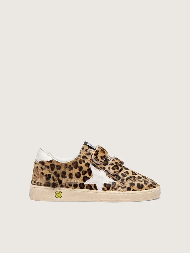 Young Ball Star in pelle di pony con stampa leopardata, stella in pelle bianca e linguetta sul tallone
