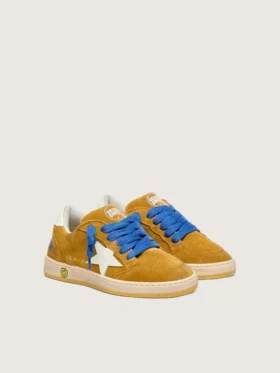 Young Ball Star in pelle scamosciata ocra con stella in pelle bianca lucida e linguetta sul tallone