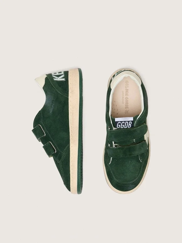 Young Ball Star in pelle scamosciata verde bosco con stella e linguetta sul tallone in pelle color crema