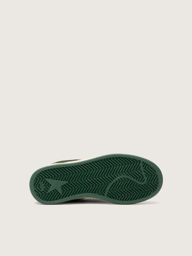 Young Ball Star in pelle scamosciata verde bosco con stella e linguetta sul tallone in pelle color crema
