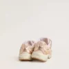 Young Lightstar in pelle rosa e rete con stella in pelle rosa