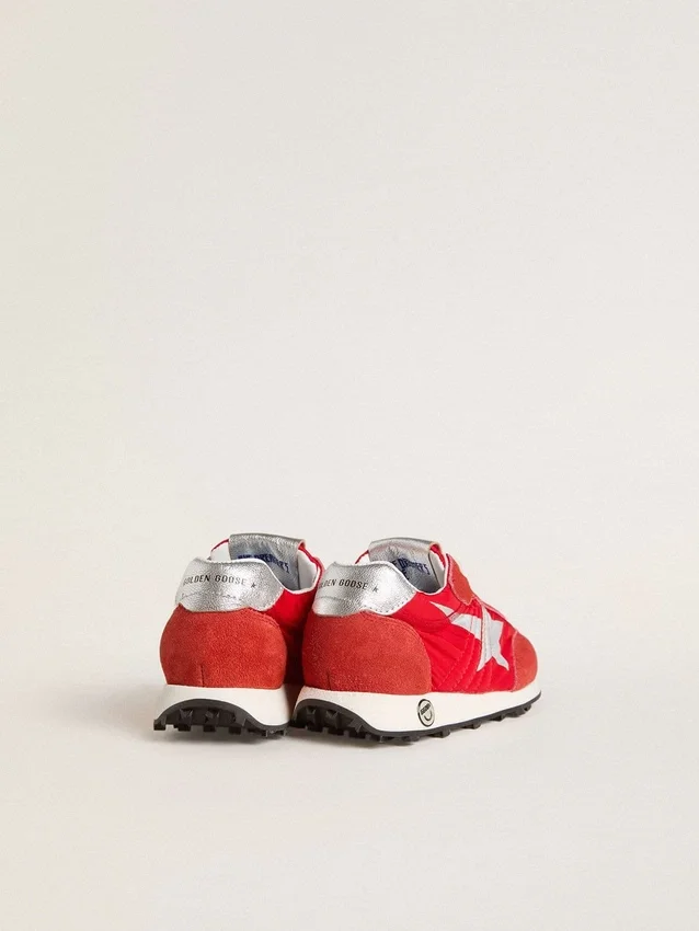 Junior Marathon in nylon rosso con stella stampata e linguetta in pelle sul tallone